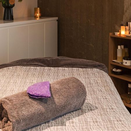 Peppers Silo Otel Launceston Dış mekan fotoğraf Massage table