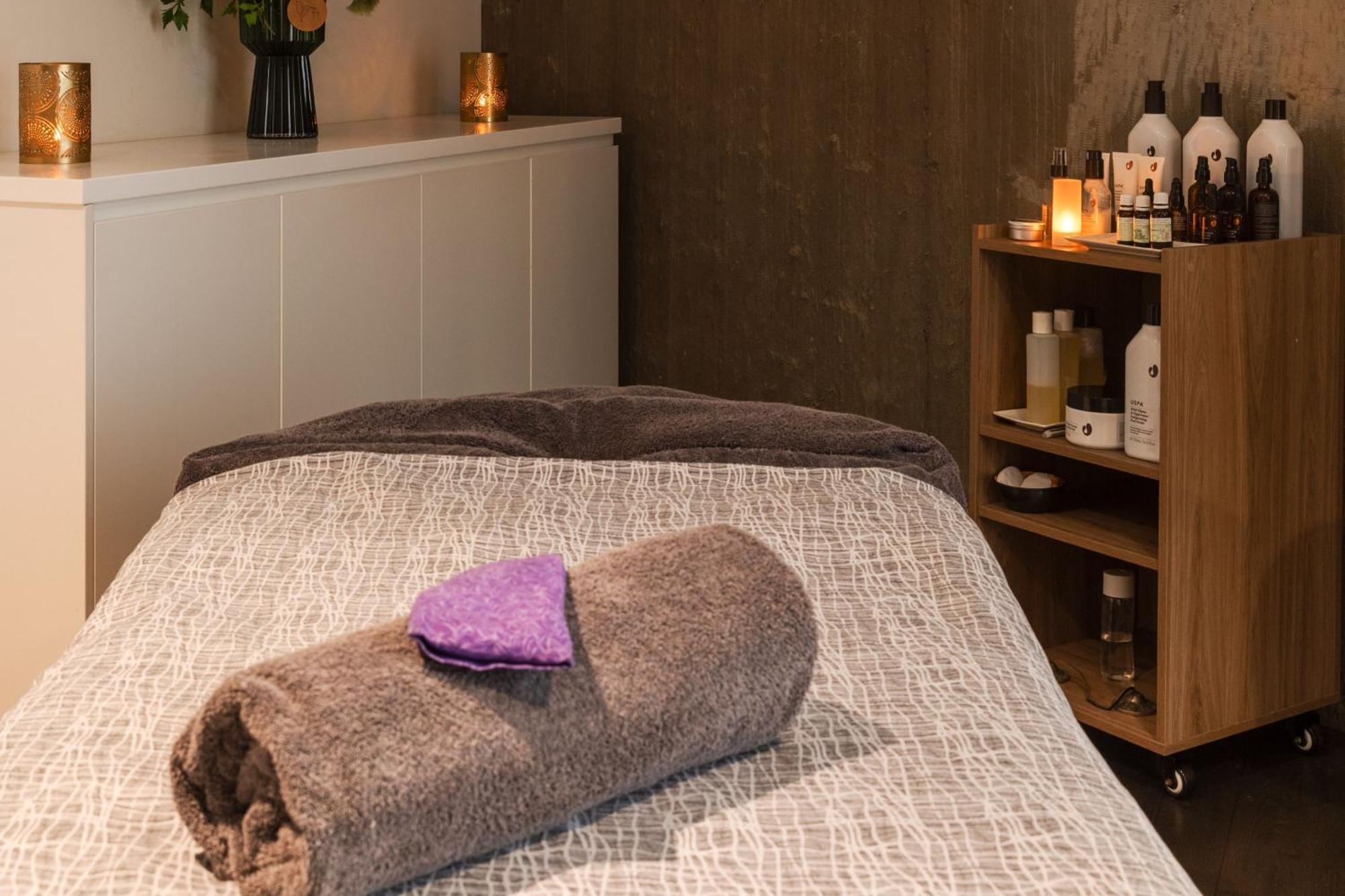 Peppers Silo Otel Launceston Dış mekan fotoğraf Massage table